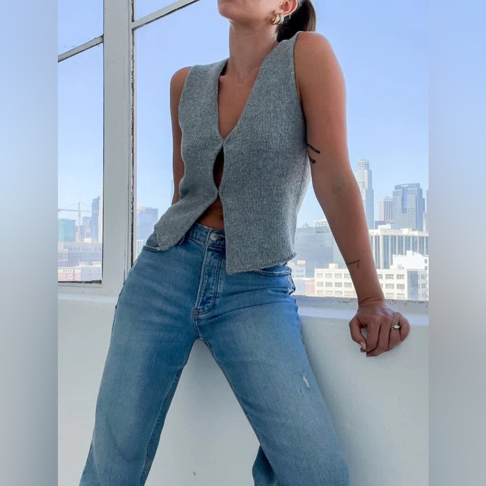Rumored Price Street Top in Grey